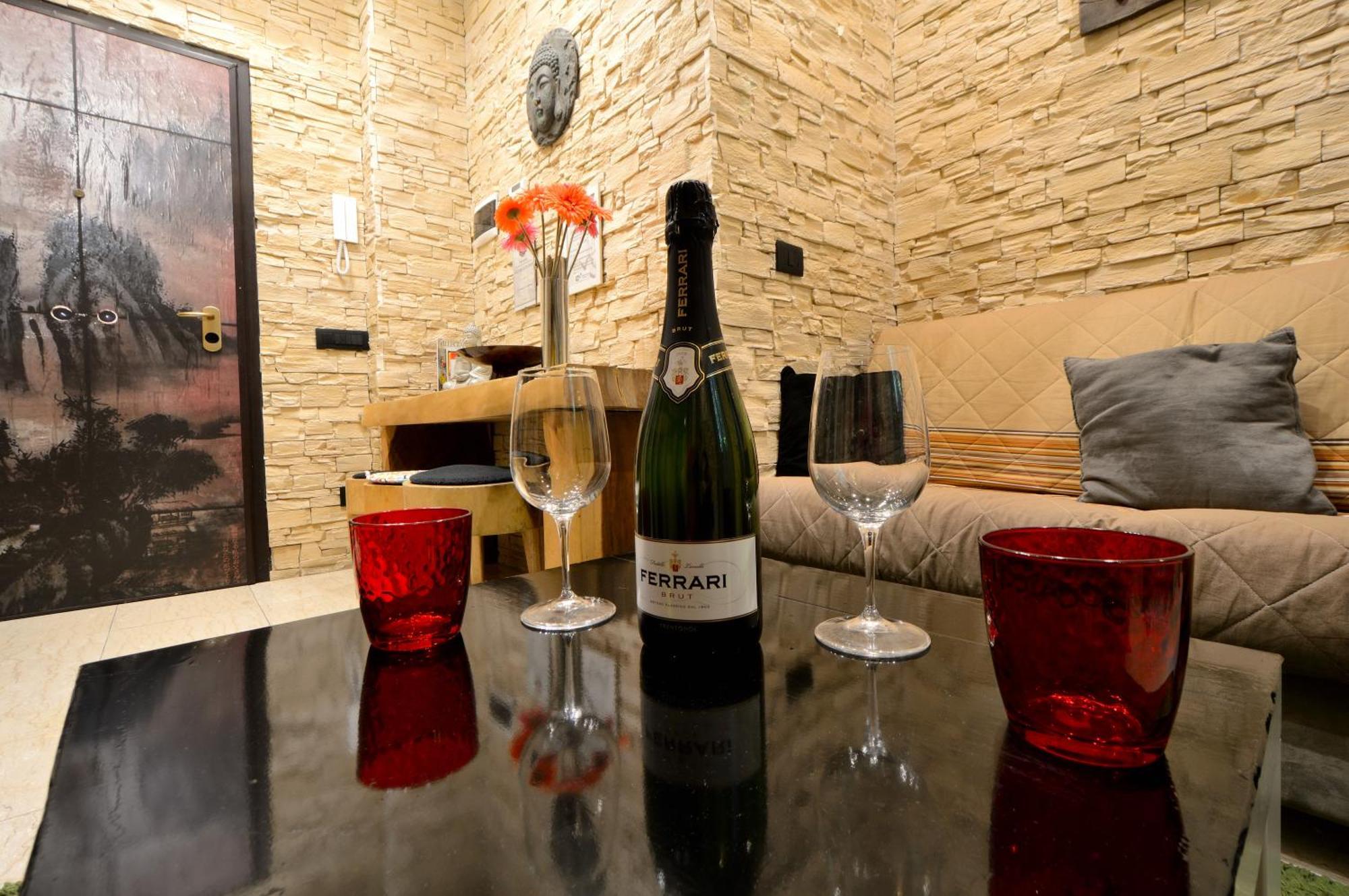 Meraviglioso Deluxe, Design Zen 2 2 Bagni Privati - Potente Wi-fi Ottimo Il Collegamento Con Aeroporto Di Malpensa E Rho Fiera, Vicino A 3 Linee Metropolitane Appartement Milan