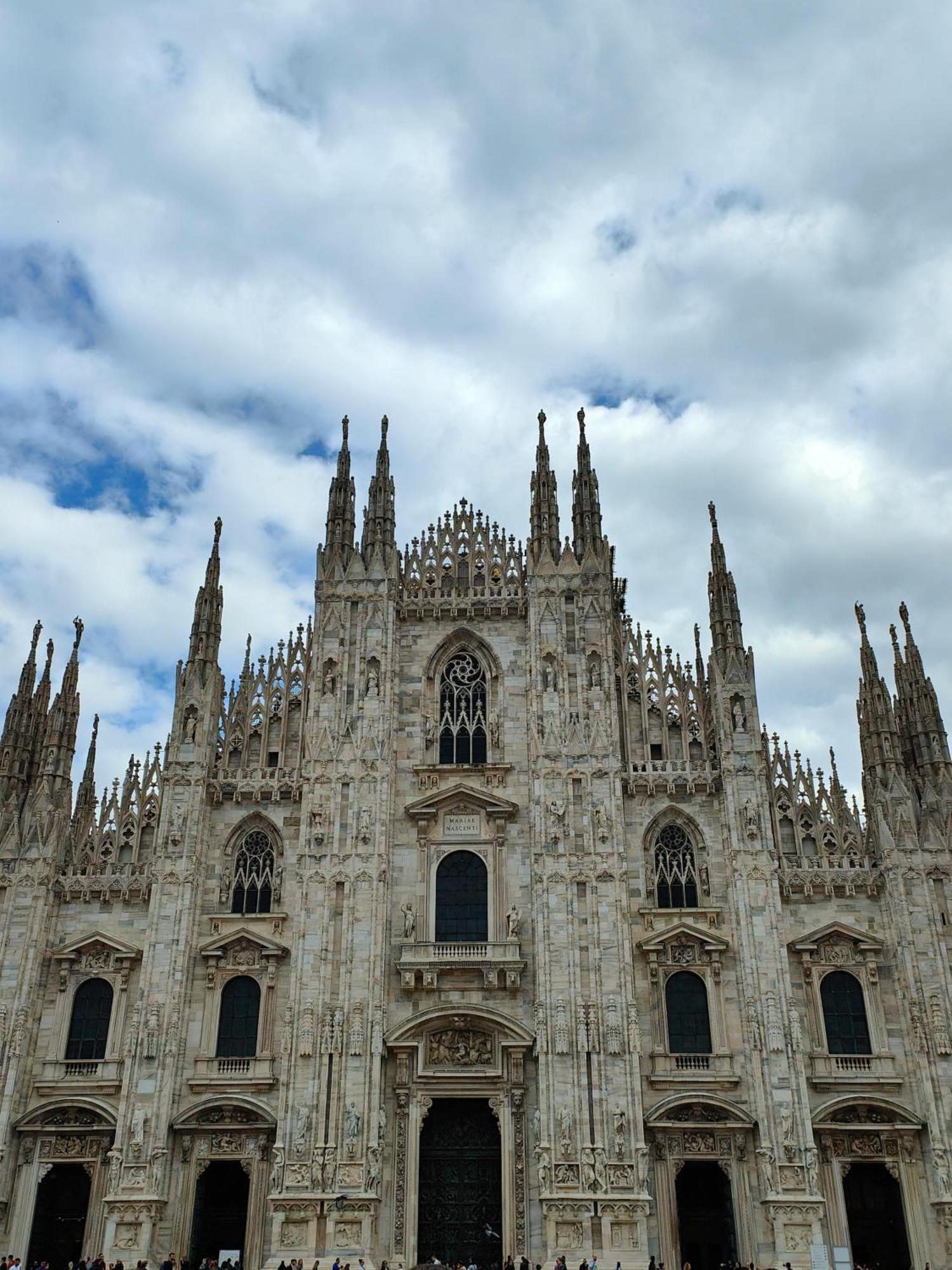 Appartement Meraviglioso Deluxe, Design Zen 2 2 Bagni Privati - Potente Wi-fi Ottimo Il Collegamento Con Aeroporto Di Malpensa E Rho Fiera, Vicino A 3 Linee Metropolitane *